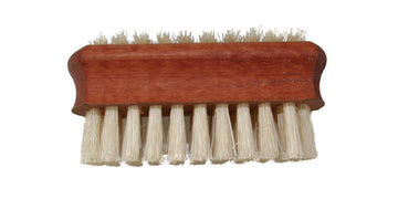 Riffi Beechwood Nail Brush with Sisal Bristles - R541